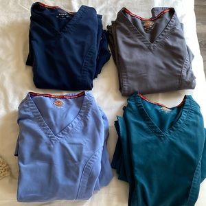Women’s scrubs